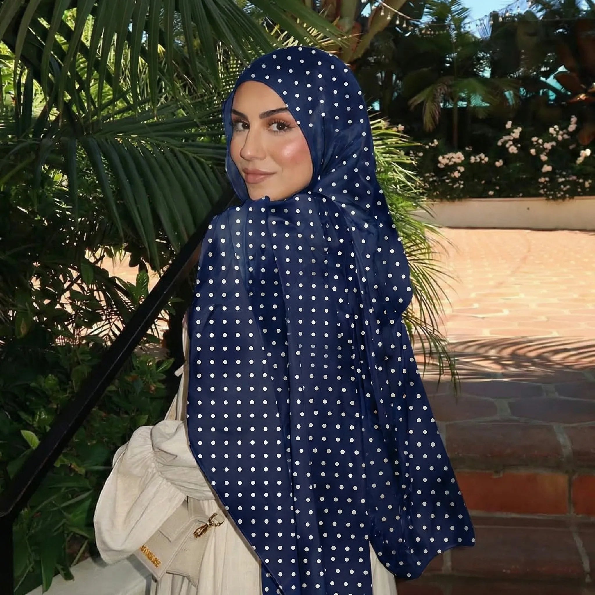 Bohemian Dot Print Hijabs Women Watercolour Shawl Soft Muslim Hijabs Modal Cotton Wrap Beach Sun-Protection Headscarf Ramadan